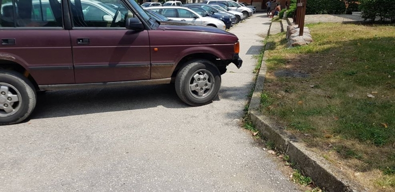 Поредният нагъл шофьор вбеси врачани вчера Наблюдателен гражданин изпрати за