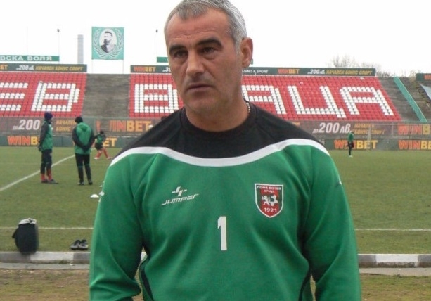 В България Валери Божинов ще играе вече само за Ботев