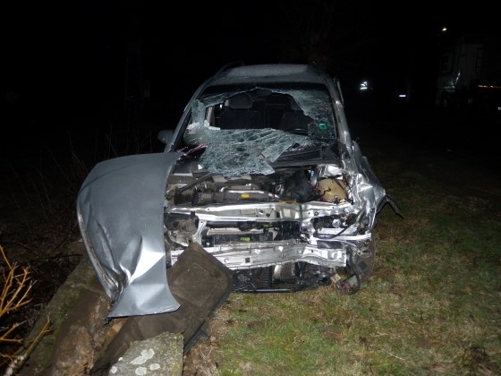 Мъртво пиян шофьор катастрофира в бетонни бордюри в Оряхово Инцидентът е