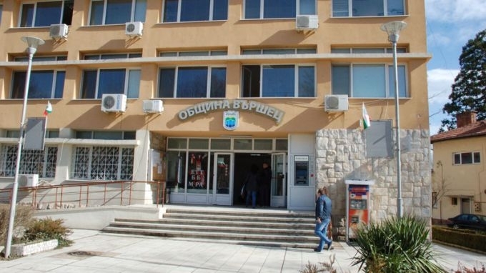 Тазгодишните издания на Националния преглед на ученическите оркестри и мажоретни