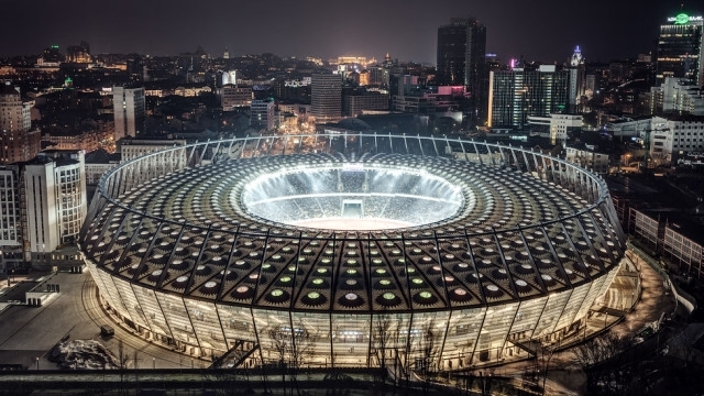 Пет станции на метрото в Киев бяха затворени днес заради