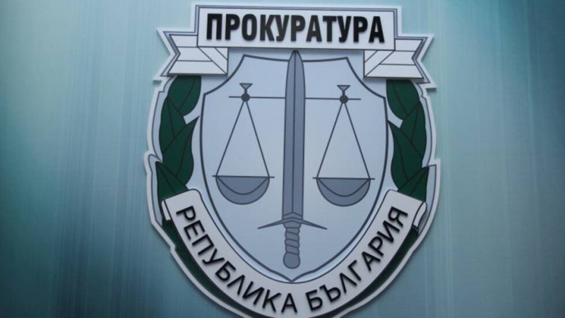 Висш прокурор нападна охранители в болницата в Плевен