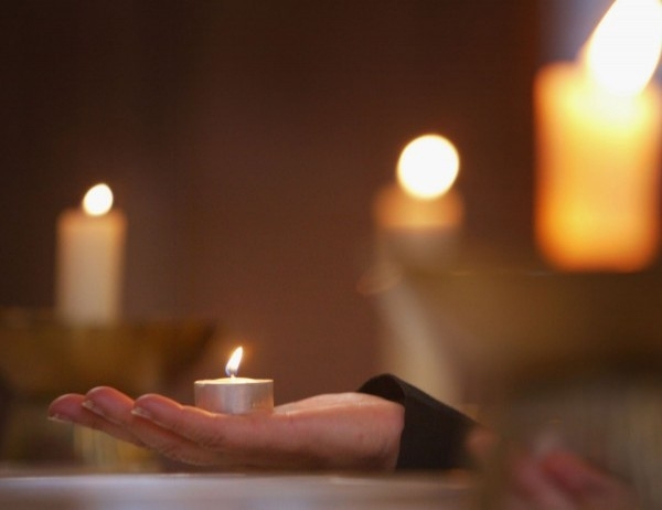 Хип хоп изпълнителят Hollywood Play бе застрелян в Ню Йорк съобщи