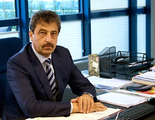 Цветан Василев, който е подсъдим за фалита на Корпоративна търговска