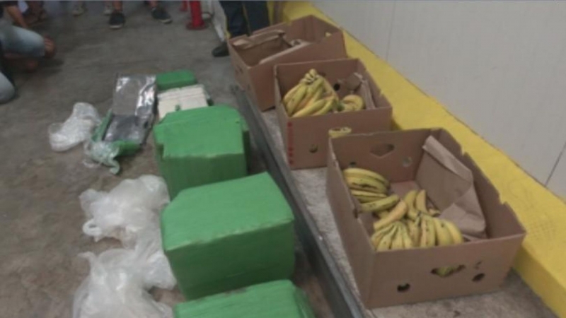 Обиски в цялата страна в складовете на фирмата-получател на бананите
