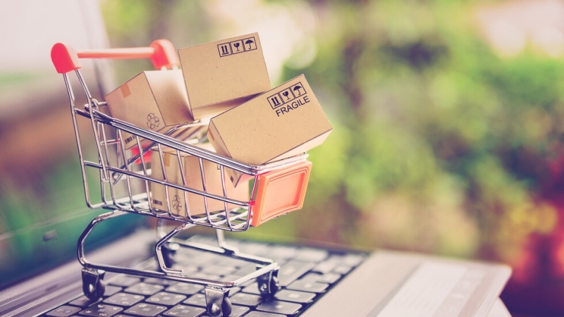 Нова измама с мистериозни кутии залива социалните мрежи Търговци използват