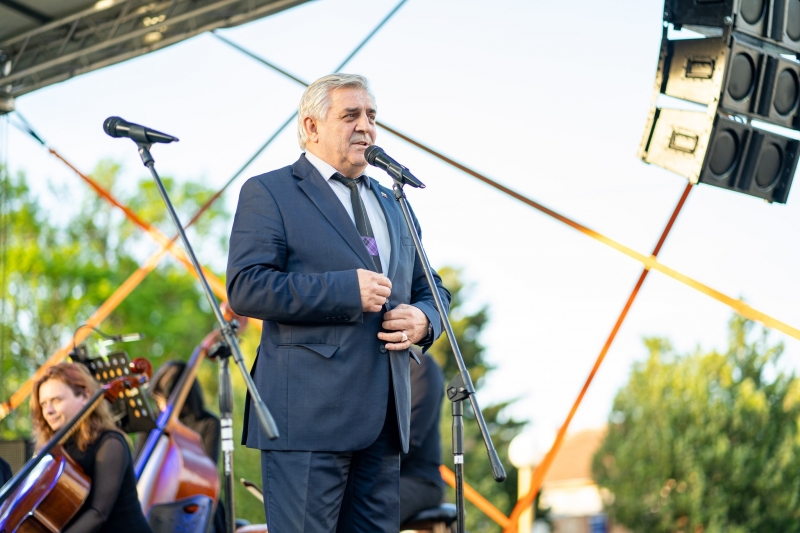 Откриха 50-ите юбилейни Празници на културата „Мездра-май“