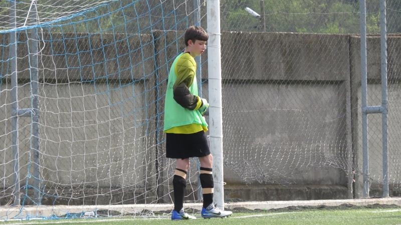 Вратарят на юношите младша възраст на Кариана Ерден Артьом Киреев