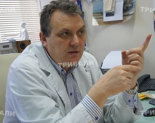 Врачански лекари гледат на живо безкръвна операция