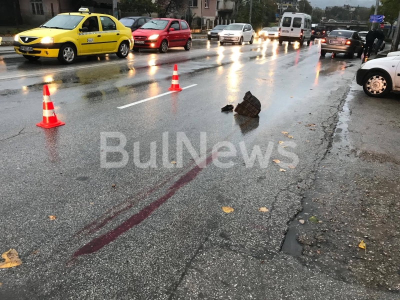 Възрастната жена която беше пометена на пешеходна пътека тази сутрин