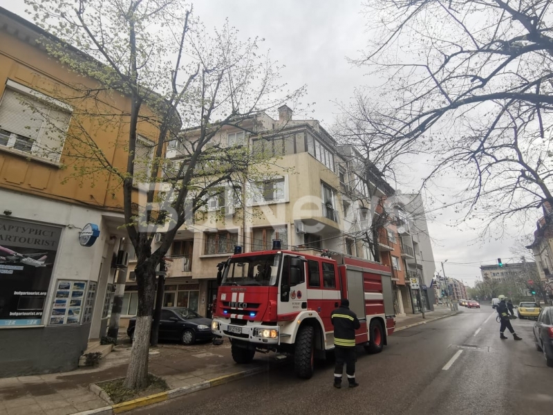 Опасност дебне врачани в центъра на Враца видя репортер на