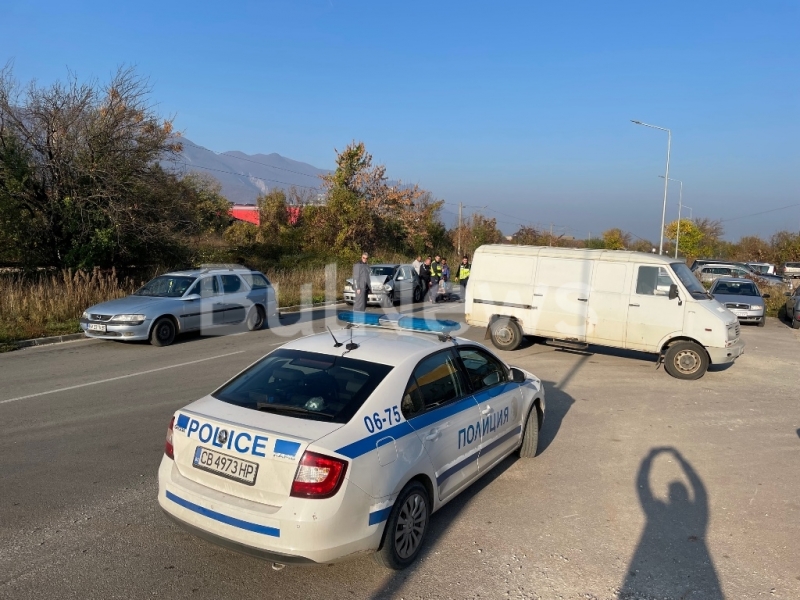 Тежка катастрофа стана преди минути във Враца, видя първо репортер