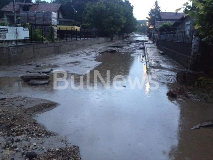 Частично бедствено положение е обявил кметът на Мизия Виолин Крушовенски