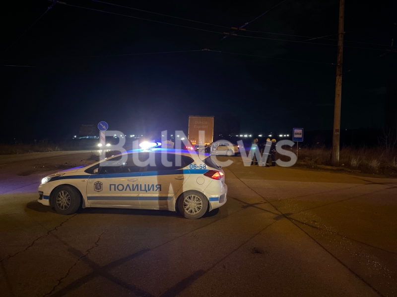 Семейство е пострадало при тежка катастрофа с ТИР край Враца