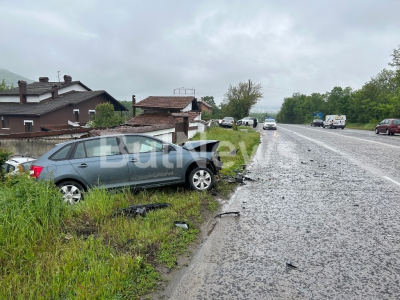 Двама са пострадалите при катастрофата на Вичов хан тази сутрин