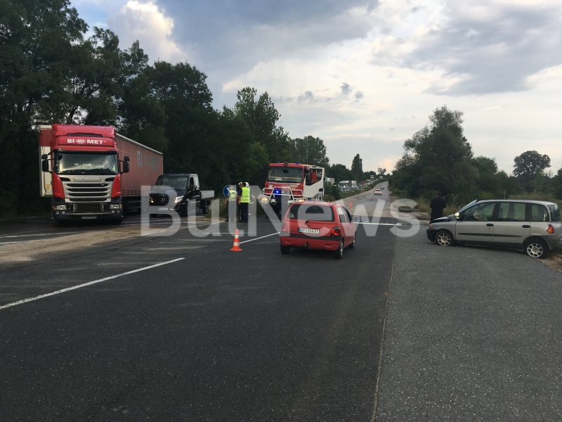 44 годишен шофьор от село Томпсън е шофирал камиона катастрофирал вчера