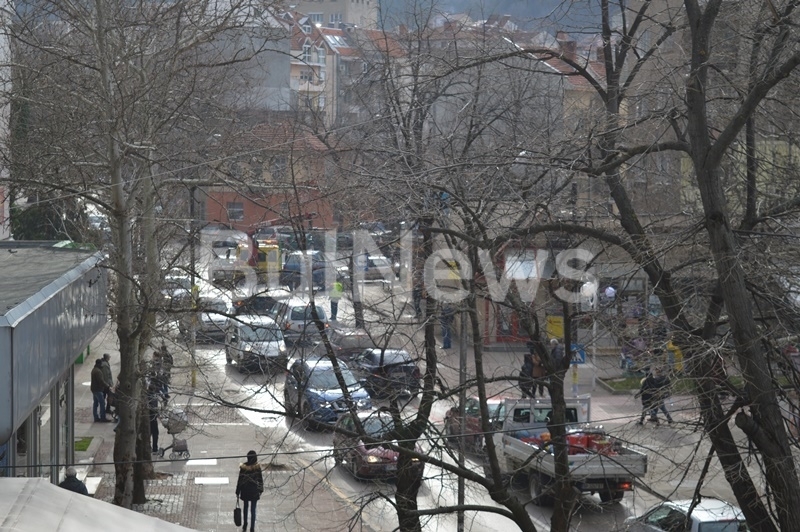 Транспортен хаос вбеси врачани в идеалния център на Враца видя
