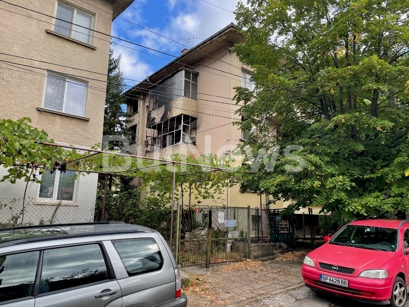 Големи са щетите от фаталния пожар във Враца при който