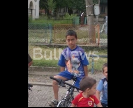 Днес в 13 часа е погребението на 13 годишния Явор който