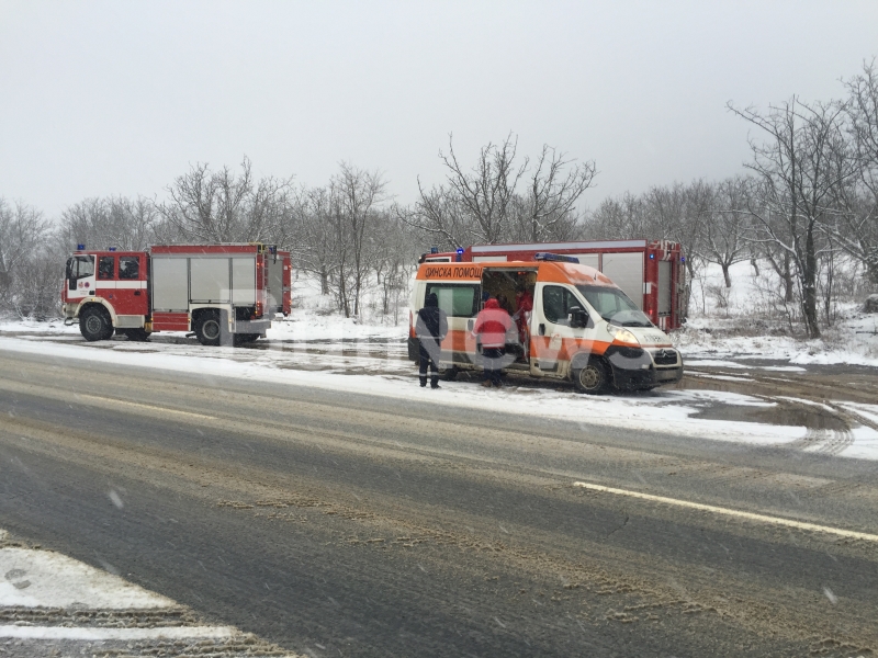 Лека катастрофа е станала на международния път Е 79 между