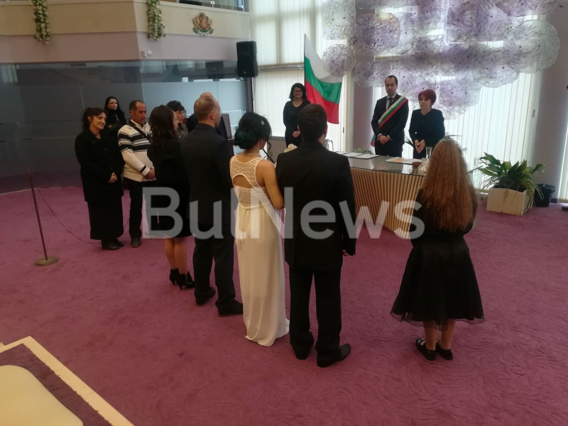 В Деня на влюбените известният врачанин Мариян Иванов Маркас