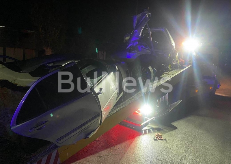 Днес ще бъдат погребани младежите загинали в жестоката катастрофа на