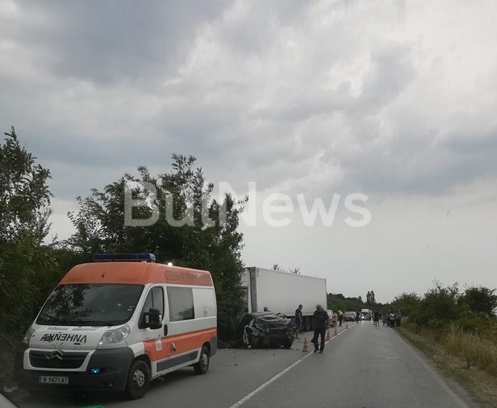 Човек е загинал при тежка катастрофа на международен път Е 79