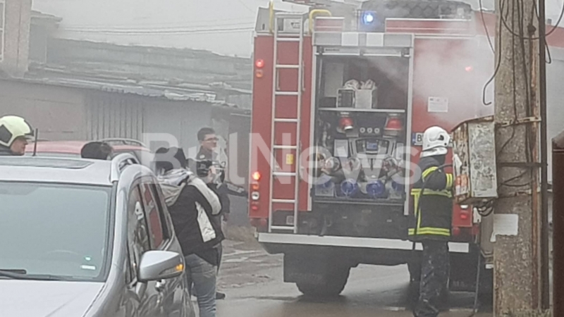 Горящ контейнер в района на Кооперативния пазар вдигна на крак