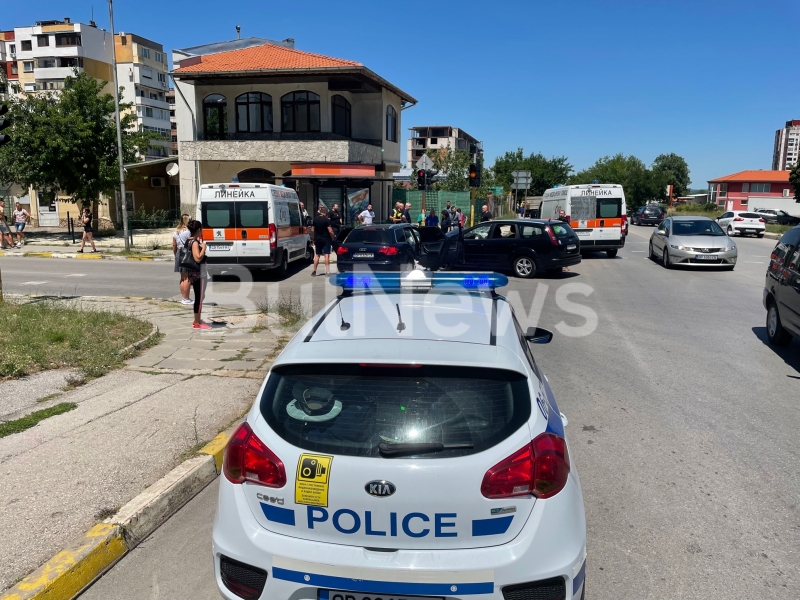 Тежка катастрофа с пострадали е станала преди минути на Криводолско