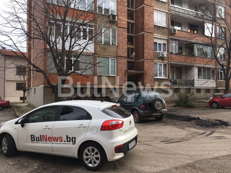 Рано тази сутрин е бил опожарен лекият автомобил БМВ 3