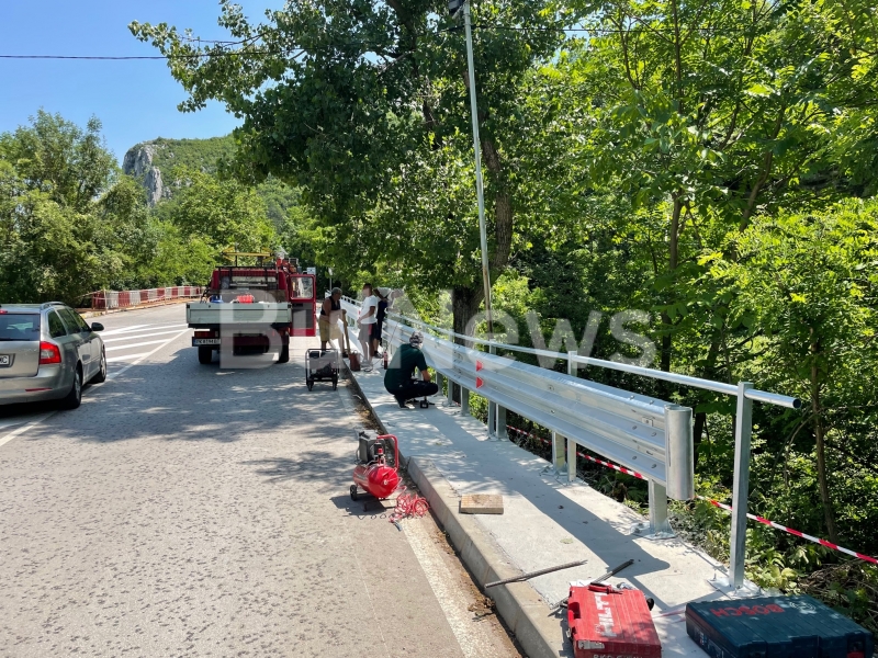 Опасен участък край Враца вече е с чисто нова мантинела