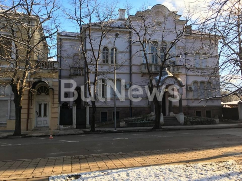 Човек е бил зверски пребит рано тази сутрин в центъра