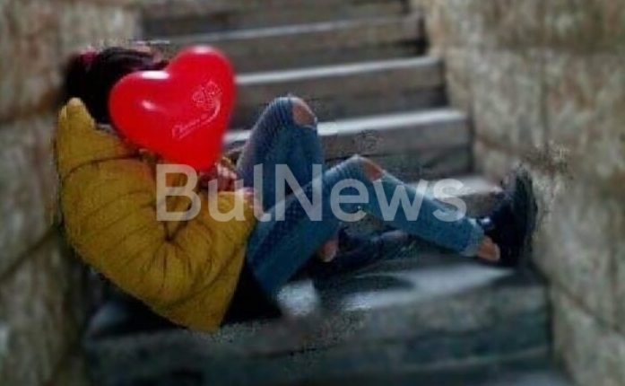 Социалната мрежа фейсбук почерня от жалейки за загиналото 13 годишно момиче