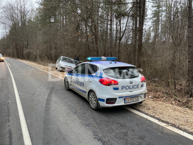 Семейство с малко дете катастрофира край врачанското село Чирен видя