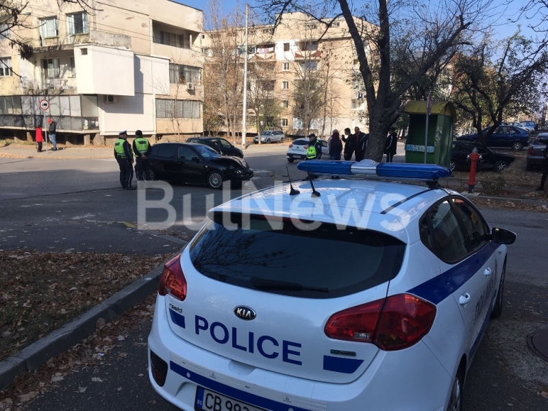 Тежка катастрофа е станала преди минути на натоварен булевард в