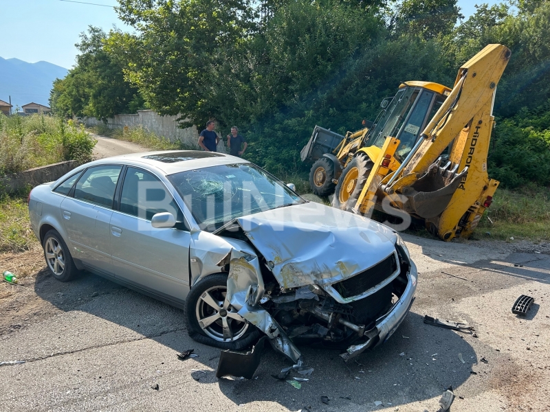 От полицията излязоха с официална информация за катастрофата между багер