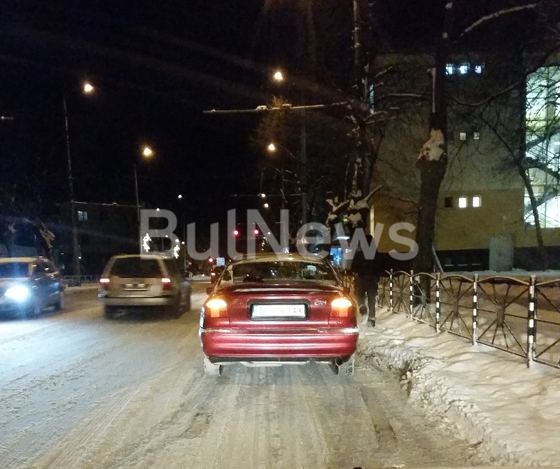 Дете е било блъснато от кола на пешеходна пътека в