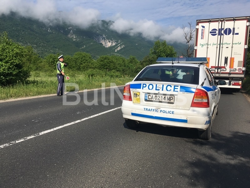 Тежка катастрофа е станала тази сутрин на излизане от Враца