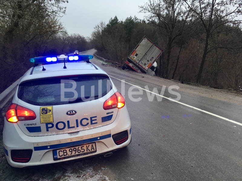 Тежка катастрофа е станала на пътя Враца Оряхово в района на