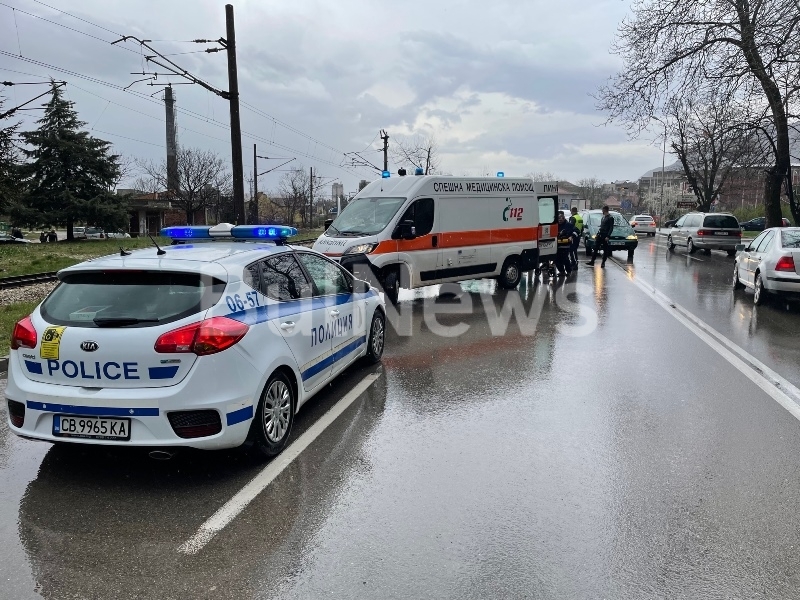 Моторист е пострадал при катастрофа във Враца научи ексклузивно агенция