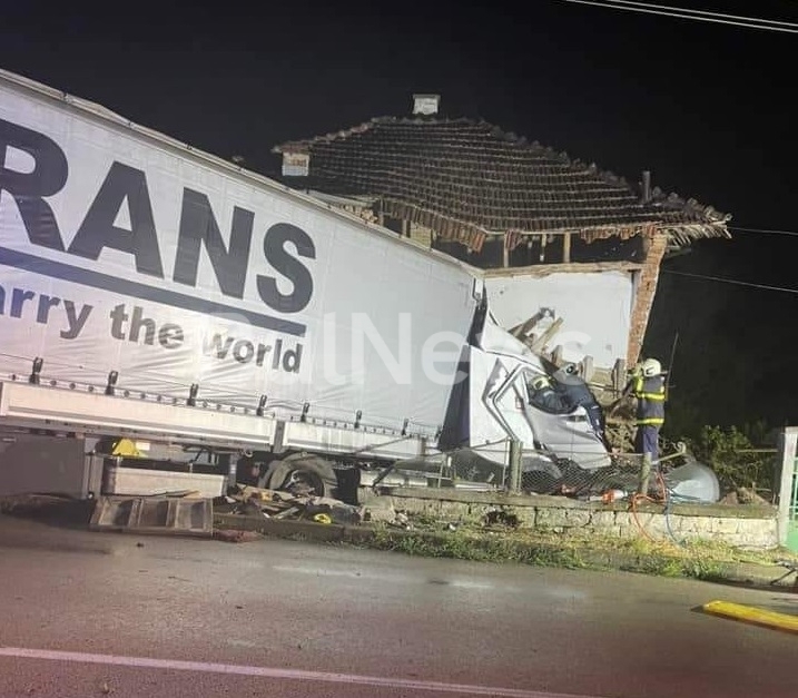 Жителите на Осен и Криводол готвят протести срещу преминаващите ТИР ове