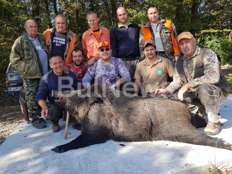 Тази сутрин ловците от ЛРД Цаконица Горна Бешовица са ударили рекорден