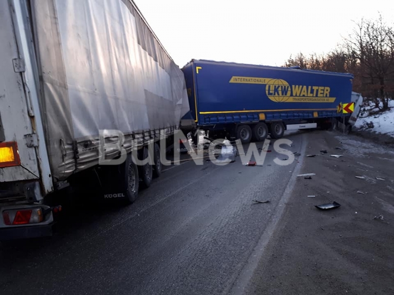 МВР излезе с подробности за инцидента който затвори днес международен