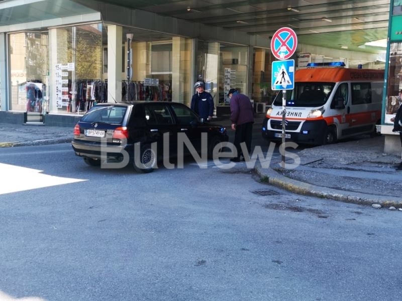 Пътен инцидент стана преди броени минути във Враца видя първо