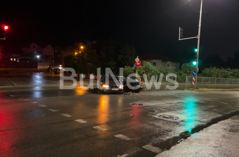 Необявената война на пътя продължава и във вечерните часове във