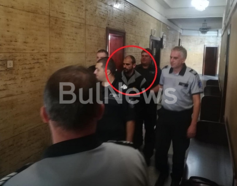 Преди минути завърши заседанието на състав на Окръжния съд във