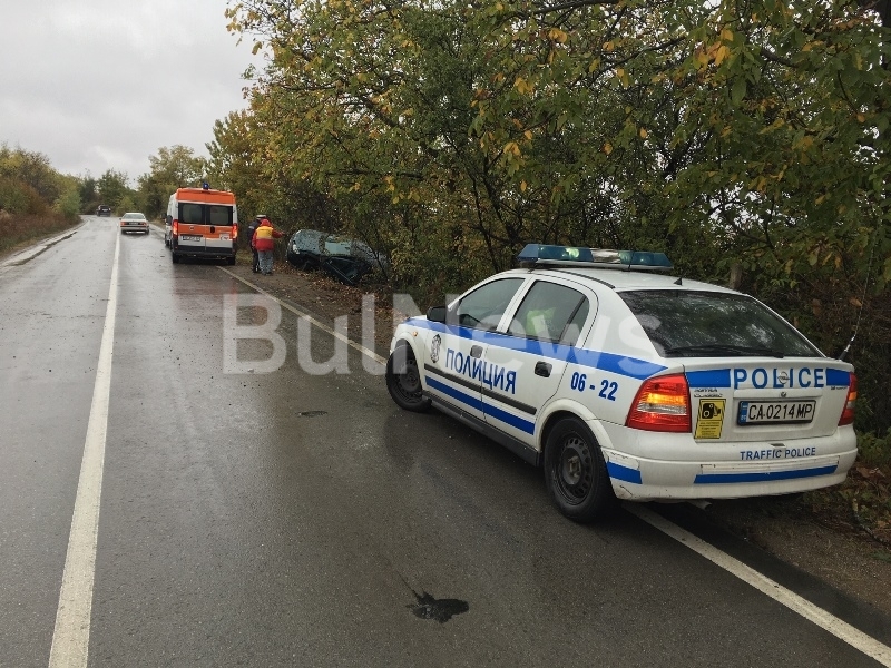 Зрелищен инцидент е станал преди минути на Криводолско шосе видя