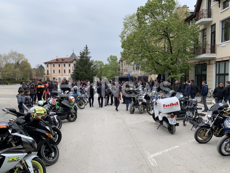 Мотористи от целия Северозапада се събраха в центъра на Враца