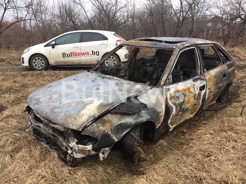 Напълно изгорял е автомобилът и трупът на 57 годишният врачанин в