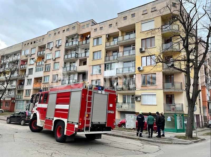 Пожар в центъра на Враца вдигна на крак огнеборци, видя